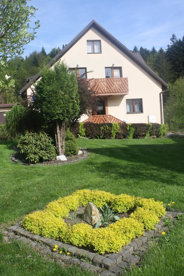 Apartament I Pokoje Goscinne U Lusi Wisła Kültér fotó