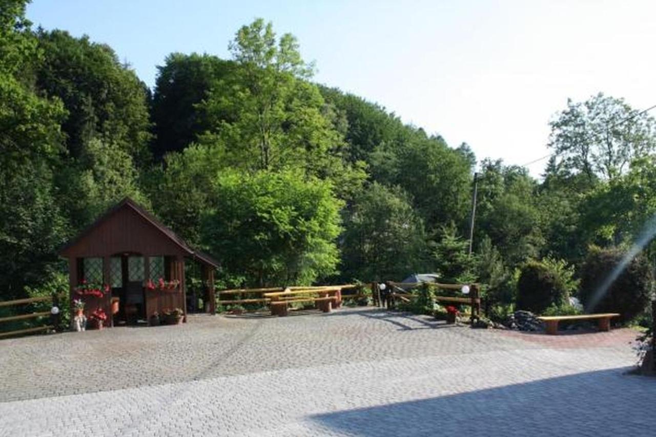 Apartament I Pokoje Goscinne U Lusi Wisła Kültér fotó