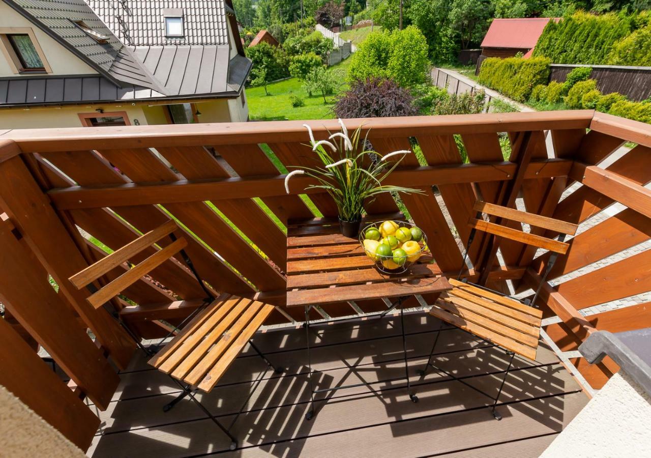 Apartament I Pokoje Goscinne U Lusi Wisła Kültér fotó