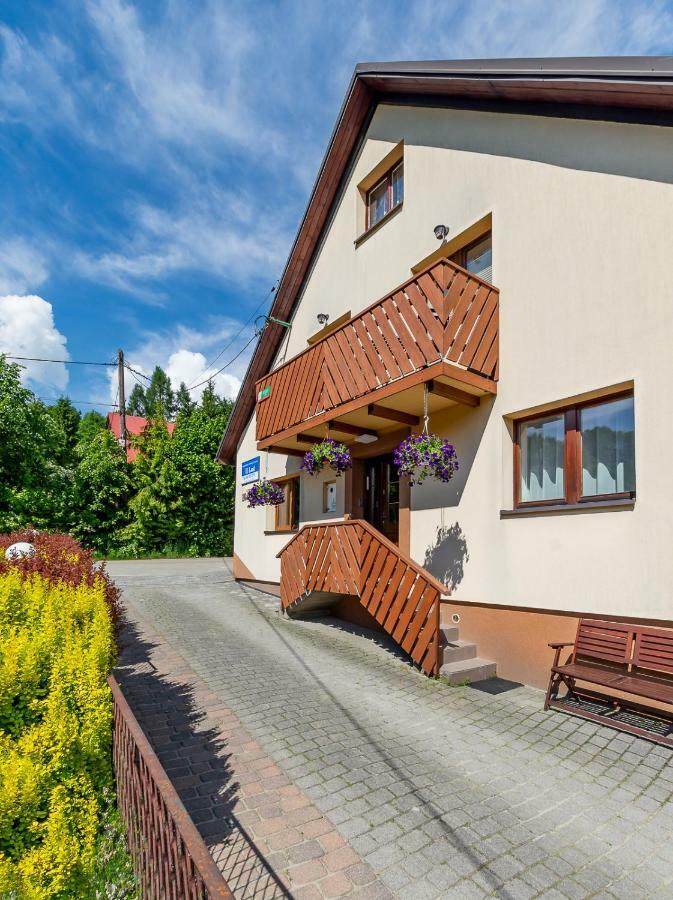 Apartament I Pokoje Goscinne U Lusi Wisła Kültér fotó
