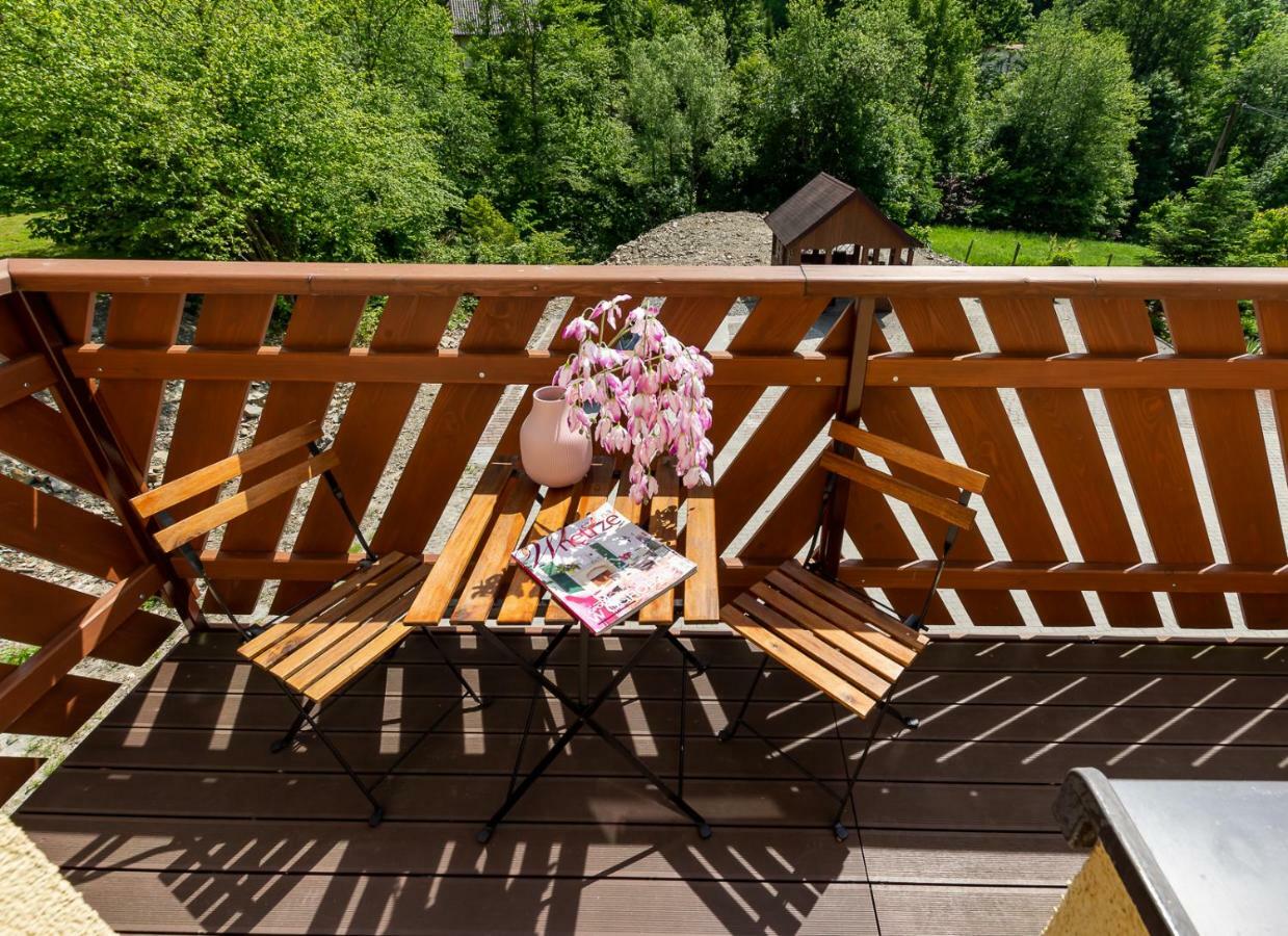 Apartament I Pokoje Goscinne U Lusi Wisła Kültér fotó